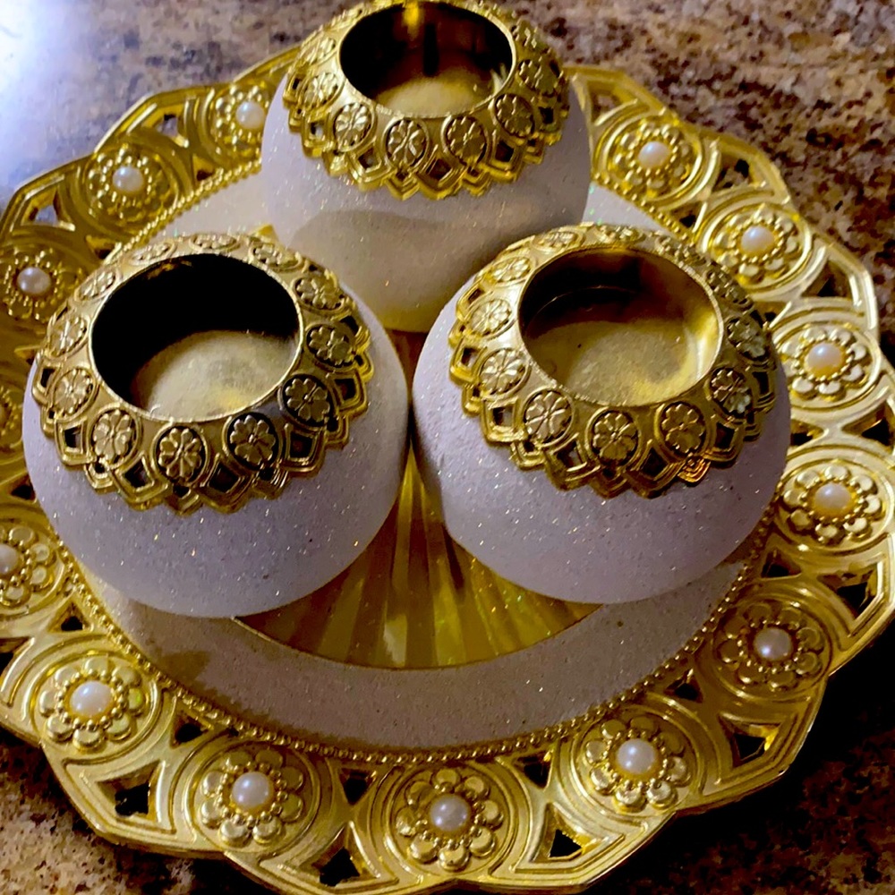 Candle holder